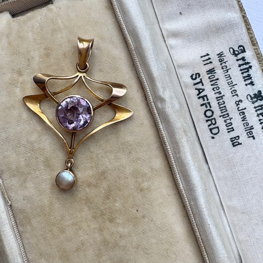 Antique Art Nouveau Gold Amethyst & Mother-of-Pearl Pendant