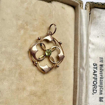 Antique Early 20th century 9ct gold peridot pendant
