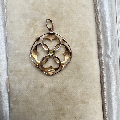 Antique Early 20th century 9ct gold peridot pendant
